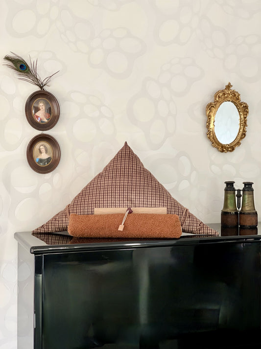 Coussin porte-livre - Samoussin by Aricomagic - Hugo